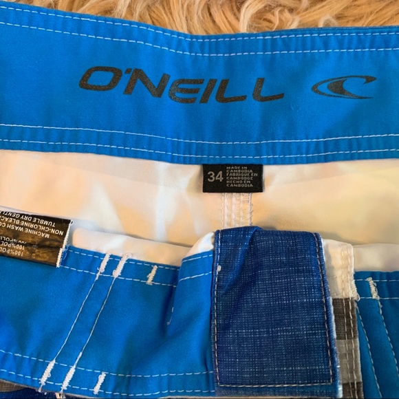 O’Neill Blue Stripes Men’s Swim Trunks size 34 - Picture 2 of 3